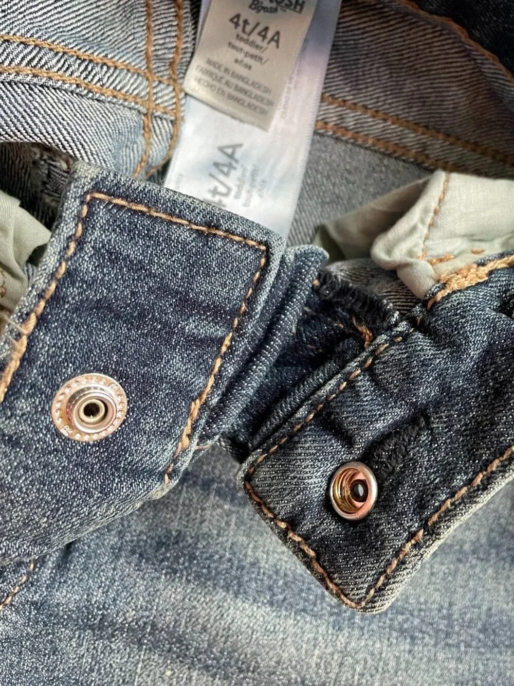 OshKosh Toddler Dark Wash Classic Jeans, Straight leg jeans